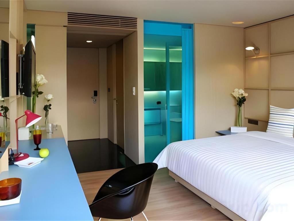 The Heritage Silom Hotel Bangkok Exterior foto