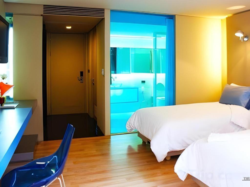 The Heritage Silom Hotel Bangkok Exterior foto